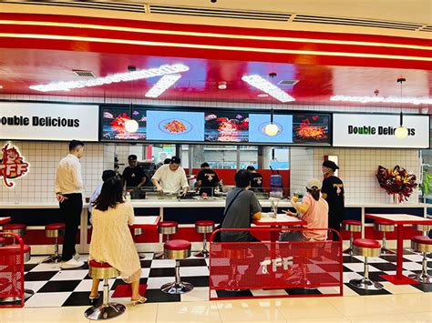 prc lucky chinatown opening hours